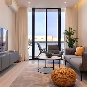 شقة Inbar 4-bd إنبار ريزدينس 4 غرف مطلّة - القيروان