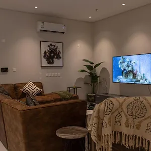 شقة Luxury 3br Near The Boulevard